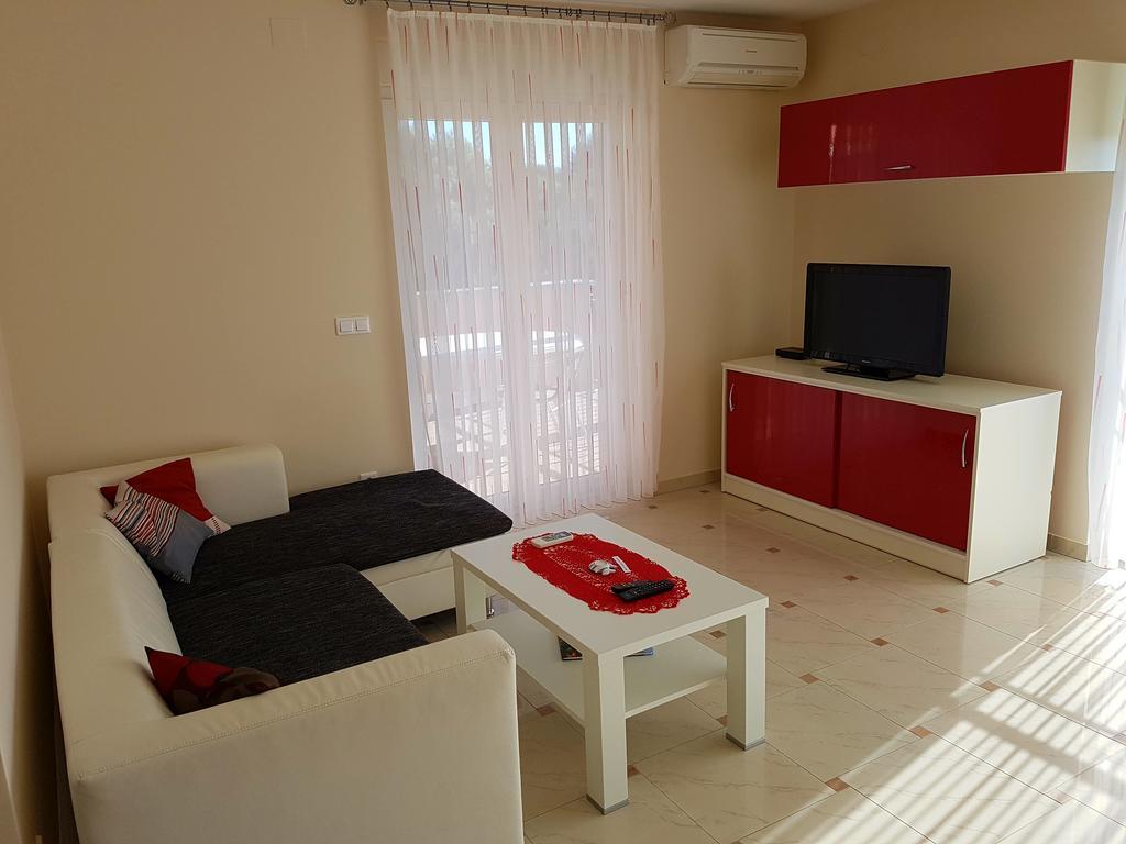 Apartments Simag Баньоле Екстериор снимка