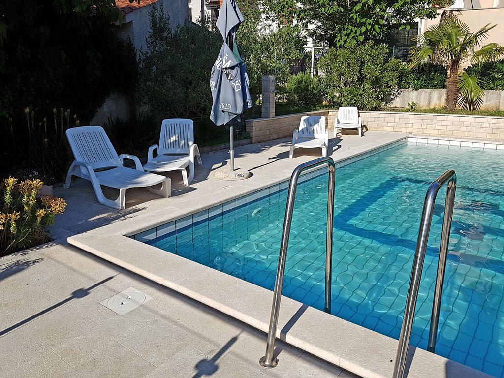 Apartments Simag Баньоле Екстериор снимка