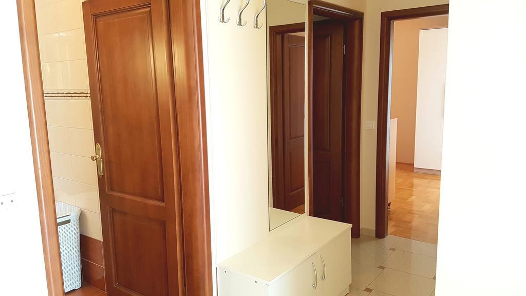 Apartments Simag Баньоле Екстериор снимка