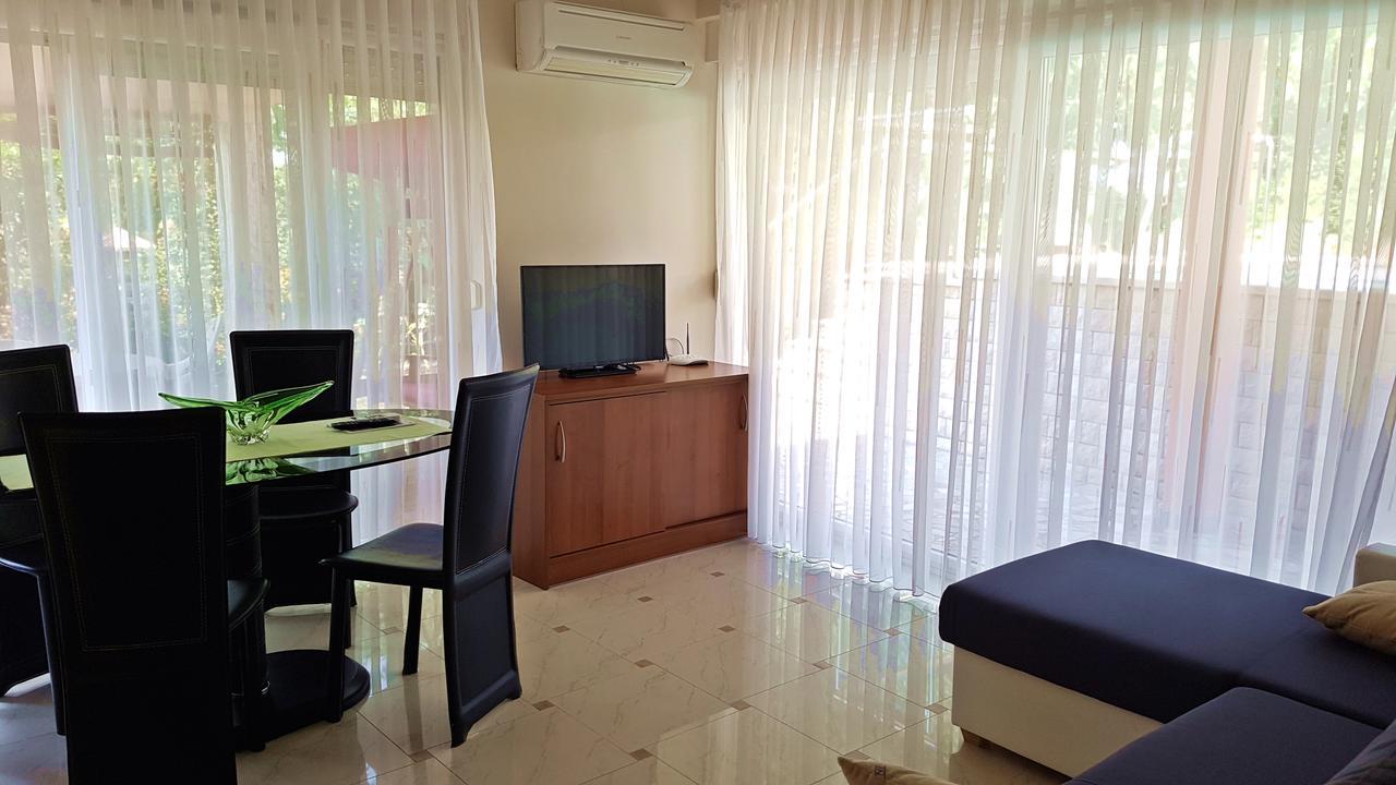 Apartments Simag Баньоле Екстериор снимка